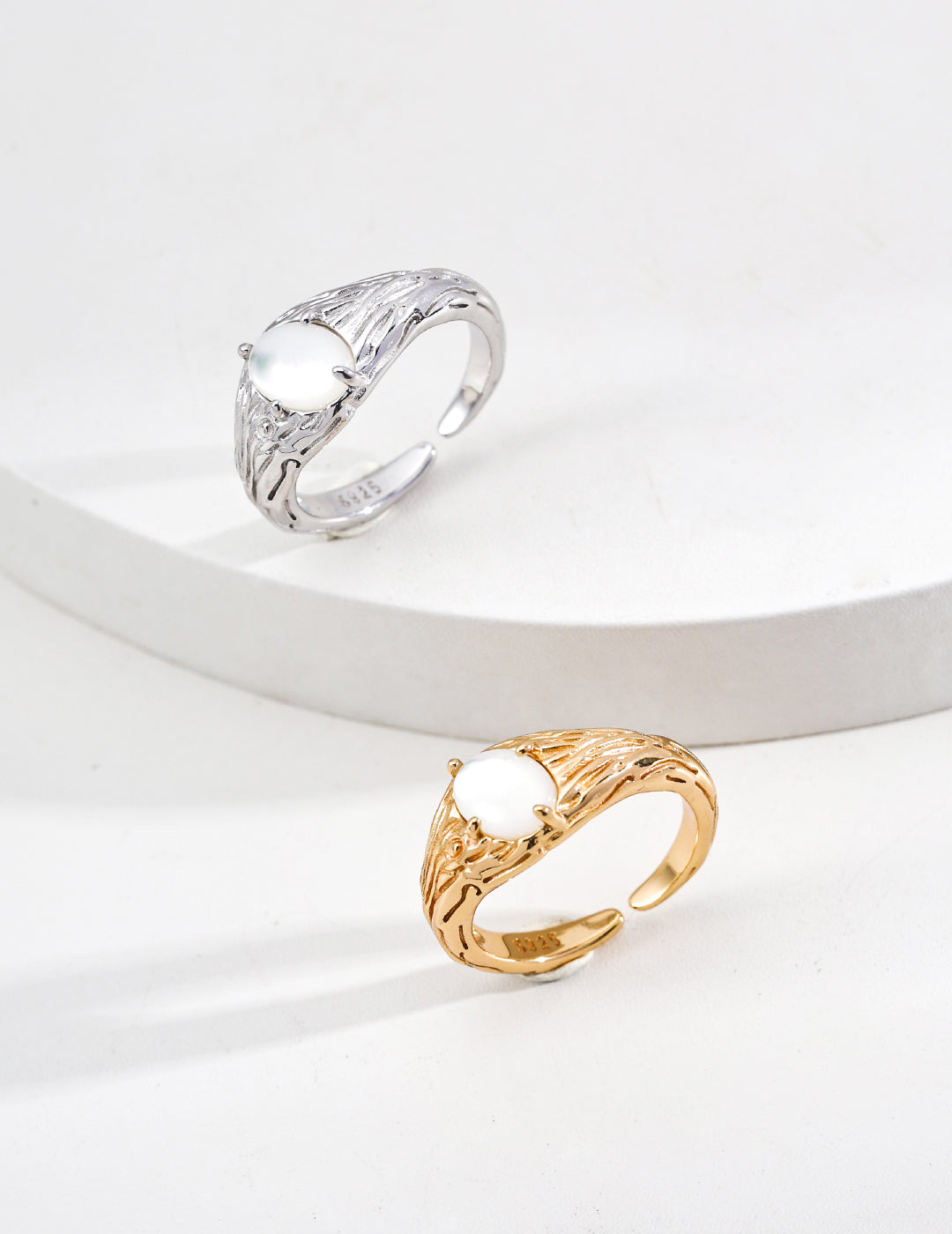 Vintage Fashion Mother of Pearl Rings